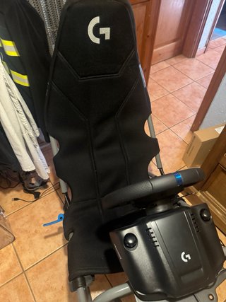 Volante Logitech G923 y Playseat