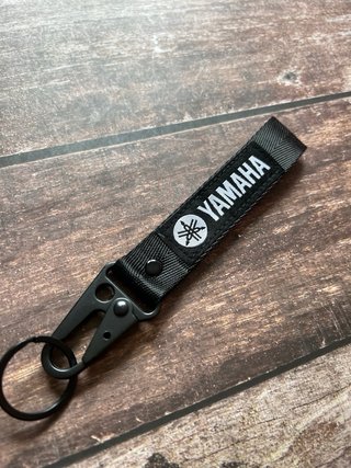 LLAVERO BORDADO YAMAHA LOGO MOTO R1 R6 NMAX TMAX