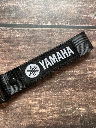 LLAVERO BORDADO YAMAHA LOGO MOTO R1 R6 NMAX TMAX