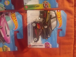 Lote 4 coches Hot Wheels: HW Mods, Exotics, Compac