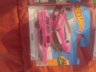 Lote 4 coches Hot Wheels: HW Mods, Exotics, Compac
