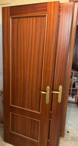 8 Puertas Madera Sapeli