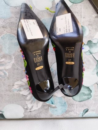 Scarpe Colette Nere Ricamate Floreali