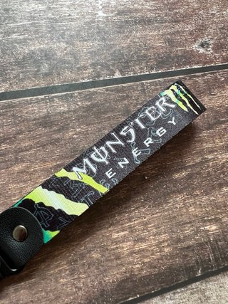 LLAVERO MONSTER ENERGY LOGO MOTO