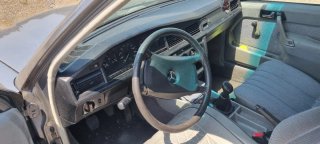 Mercedes-Benz 190 1988