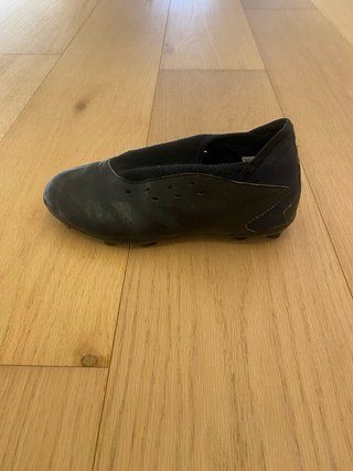 Botas de fútbol Adidas Predator Negras talla 36