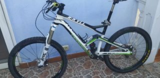 Cannondale Jekyll Carbono MTB