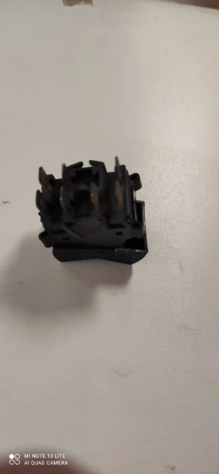 Interruptor Luces Emergencia Seat Fiat