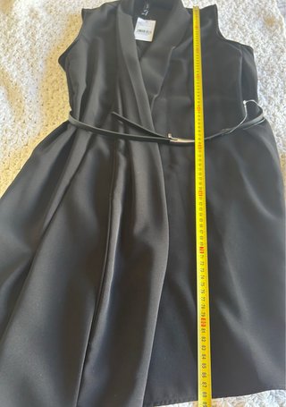 Vestido de fiesta negro elegante