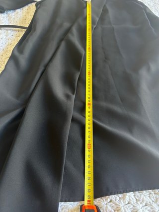 Vestido de fiesta negro elegante