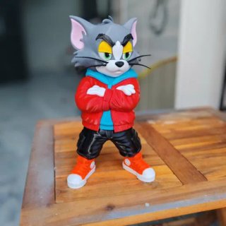 Figura Tom Streetwear Hypebeast