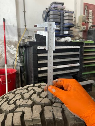 Neumático 4x4 llanta 19. SOLO NEUMATICOS!!.