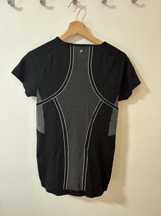 Camiseta deportiva Primark negra Talla M