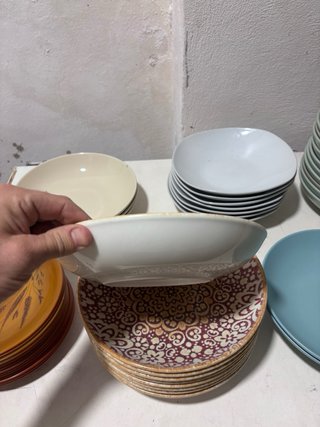Surtido Platos Cerámica y Porcelana