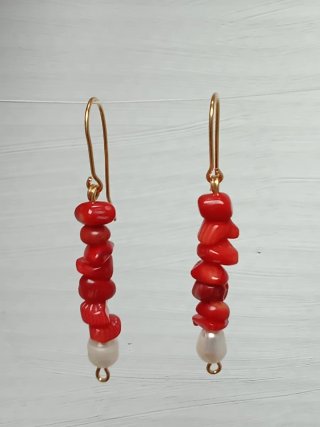 Pendientes de coral y perlas barrocas