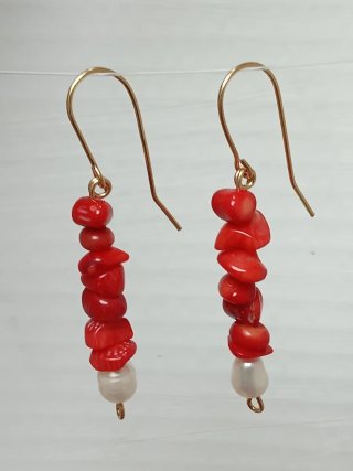 Pendientes de coral y perlas barrocas
