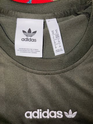 Camiseta Adidas verde banda logo Talla M