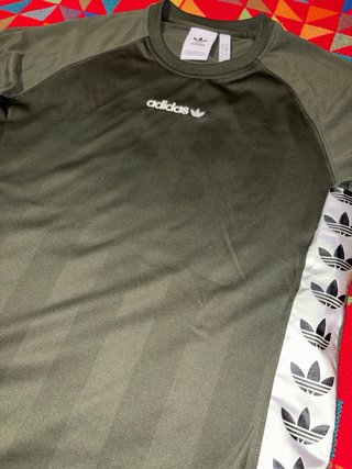 Camiseta Adidas verde banda logo Talla M