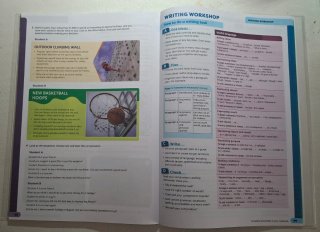 Idiomatic 2 Student's Book with Ebook