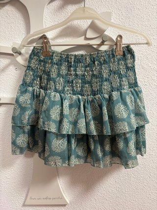 Falda pantalón corta con volantes