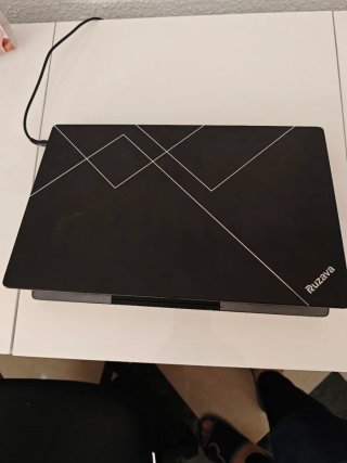 Portátil 2024 Negro/Plateado