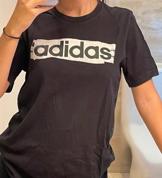 Camiseta Adidas Negra Logo Blanco