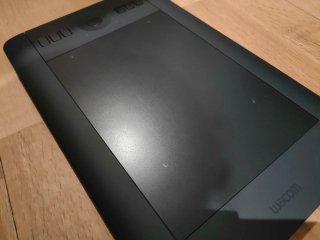 Tableta Gráfica Wacom Intuos Pro Pequeña
