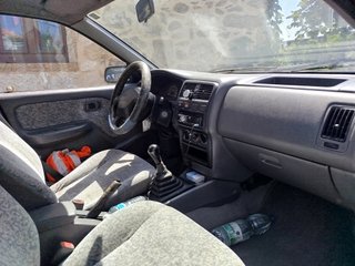 Nissan Almera 1999