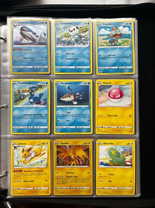 Lote Cartas Vivid Voltage Inglés
