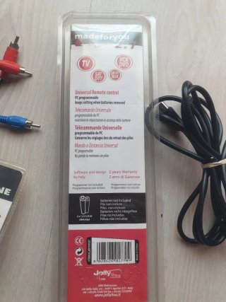 Pacchetto cavi RCA, HDMI e telecomando TV