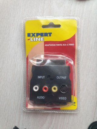 Pacchetto cavi RCA, HDMI e telecomando TV