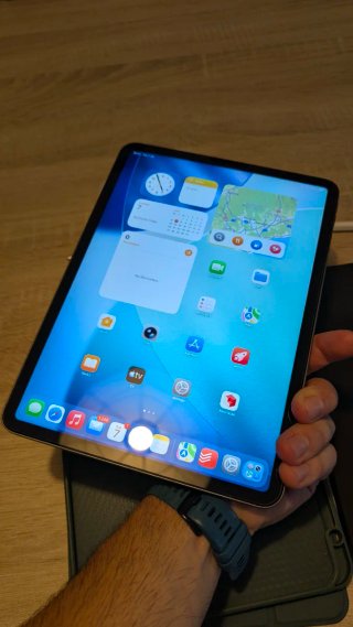 iPad Pro 11 M1 128GB + Apple Pencil + Funda