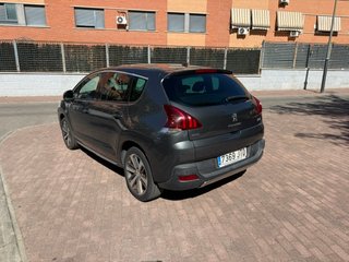 Peugeot 3008 1.6 HDI 120 CV 5 PUERTAS