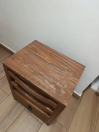 Mesita auxiliar madera mexicana con cajón