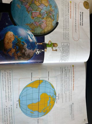 Ciencias Sociales 3.