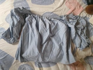 Camisa H&M hombros descubiertos talla L XL