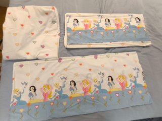 Juego de sábanas y funda nórdica infantil