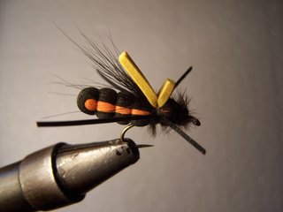 MOSCAS PARA LA PESCA DE BARBOS