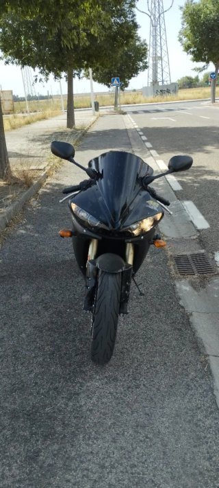 Yamaha YZF R6 Negra
