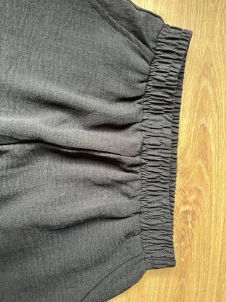 Pantalón fluido negro verano