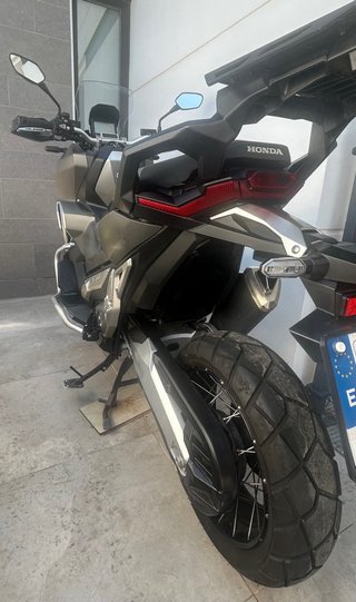 Honda X ADV 750 Gris