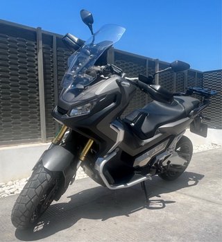 Honda X ADV 750 Gris