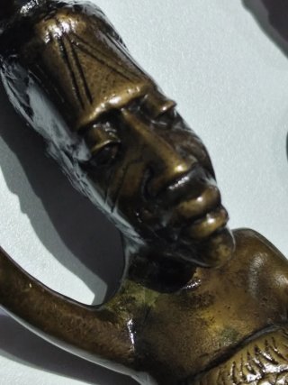 Lotto 7 antiche statuette africane bronzo