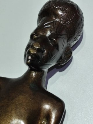 Lotto 7 antiche statuette africane bronzo