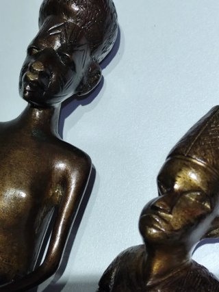 Lotto 7 antiche statuette africane bronzo