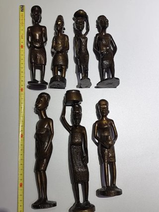 Lotto 7 antiche statuette africane bronzo