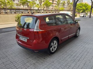 Renault Grand Scénic BOSE Energy TCe 130 7p · Gasolina ·