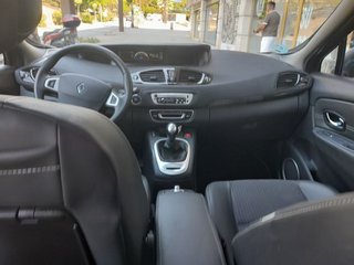 Renault Grand Scénic BOSE Energy TCe 130 7p · Gasolina ·