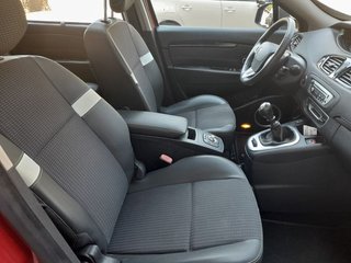Renault Grand Scénic BOSE Energy TCe 130 7p · Gasolina ·