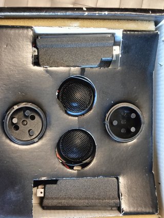TWEETERS VIFA D20NC + FILTROS Y SOPORTES - NUEVOS